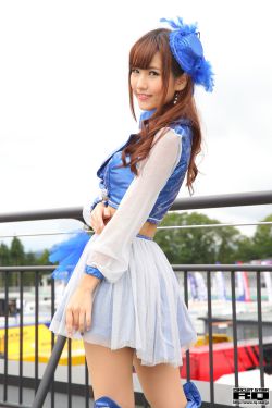 男生和女生在屋里一起怼怼怼的视频