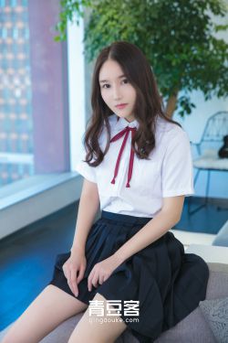 黑寡妇电影未删减